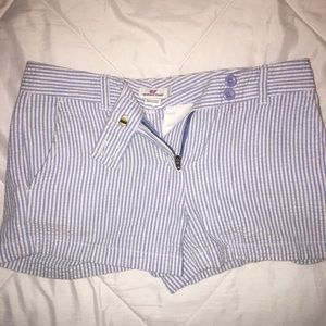 Vineyard Vines shorts